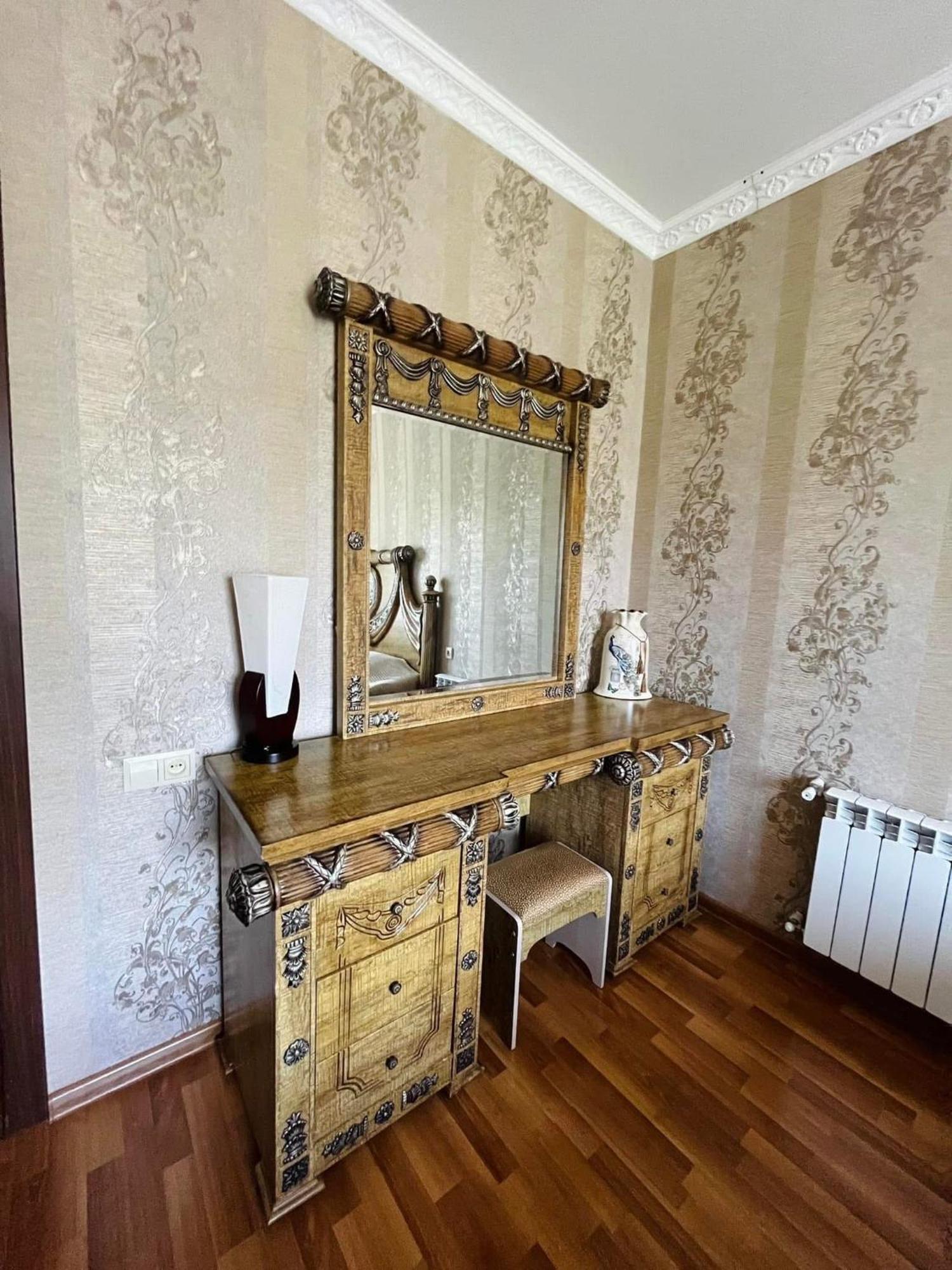 Hotel Oniks Kutaisi Luaran gambar